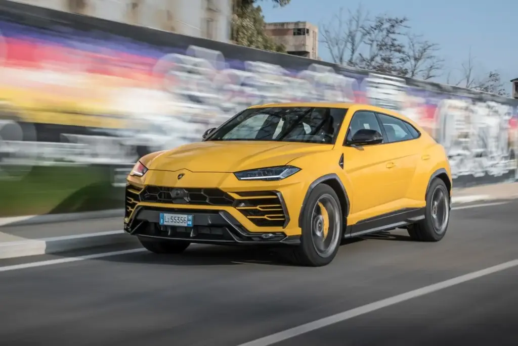 lamborghini urus
