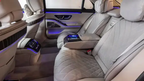 2021-mercedes-benz-s-500-interior-rear-seat
