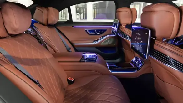 2021-mercedes-benz-s-class-interior-rear-seats