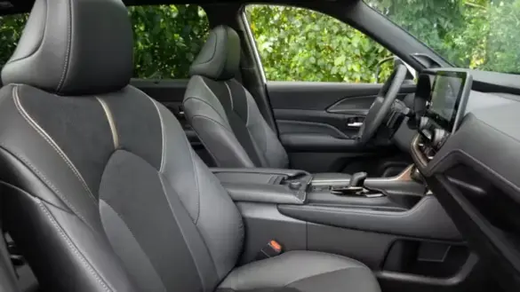 2024-grand-highlander-front-row-side