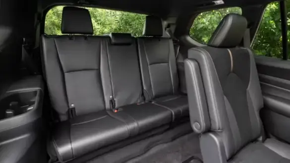 2024-grand-highlander-third-row