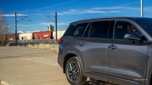 2024-lexus-tx-windows