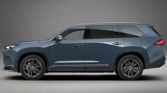 2024-toyota-grand-highlander-sidelong-grey