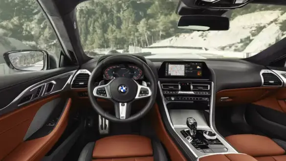 bmw-8-series-coupe-driver-s-view-interior