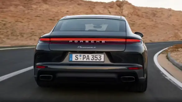 2024-porsche-panamera-10
