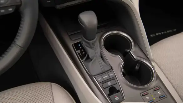 2024-toyota-camry-console