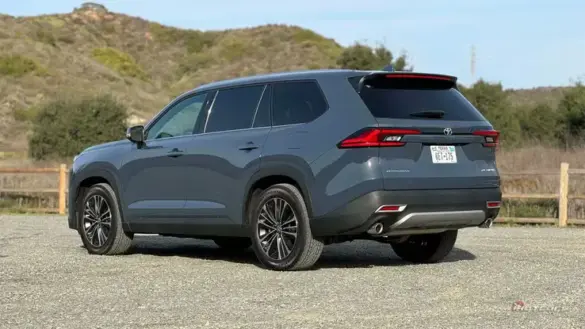 2024-toyota-grand-highlander-rear-three-quarters