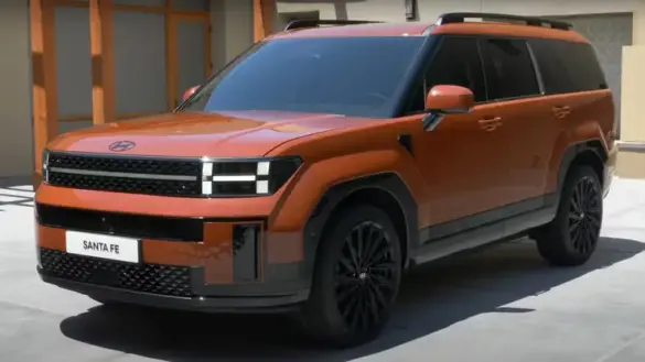 2024-hyundai-santa-fe-front-quarter-orange-1