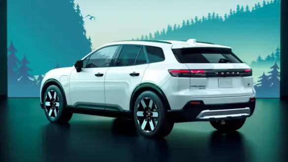 honda-prologue-rear-three-quarter