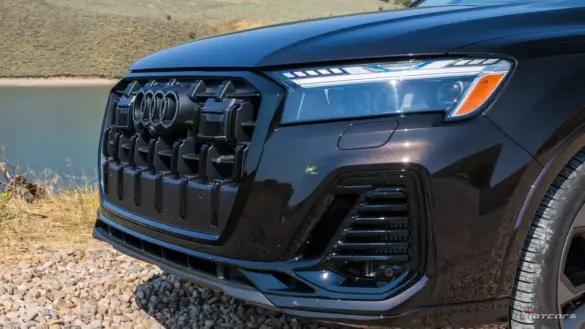 2025-audi-q7-16-of-33