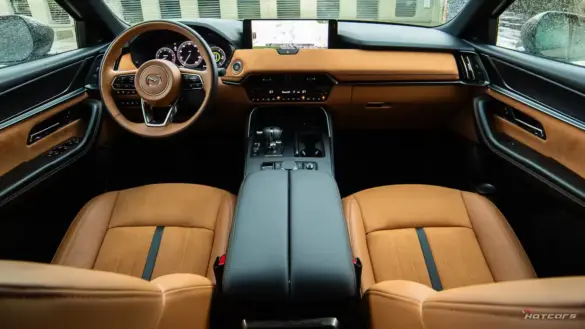 amanda-cline-mazda-cx70-2