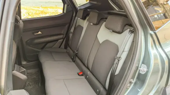Dacia-Duster-III-Interior-10-2048×1152