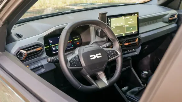 Dacia-Duster-III-Interior-2-2048×1152