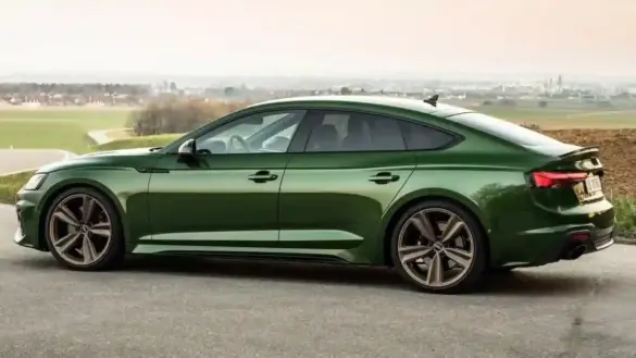 audi-rs5-sportback-2024-green (5)