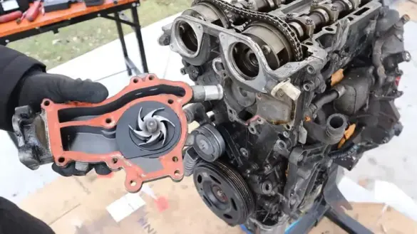 gm-ecotec-1-4-сломанный водяной насос