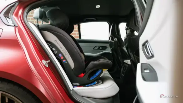 2025-bmw-m3-competition-02