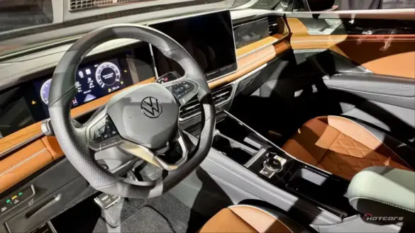 салон Volkswagen Tiguan 2025 (1) салон Volkswagen Tiguan 2025