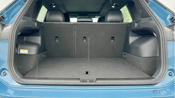 салон Volkswagen Tiguan 2025 (6)