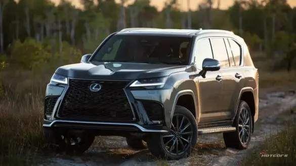 Lexus LX 700h F Sport 2025 (2) lexus lx 700h